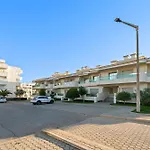 Vista Mar Porches (Algarve)